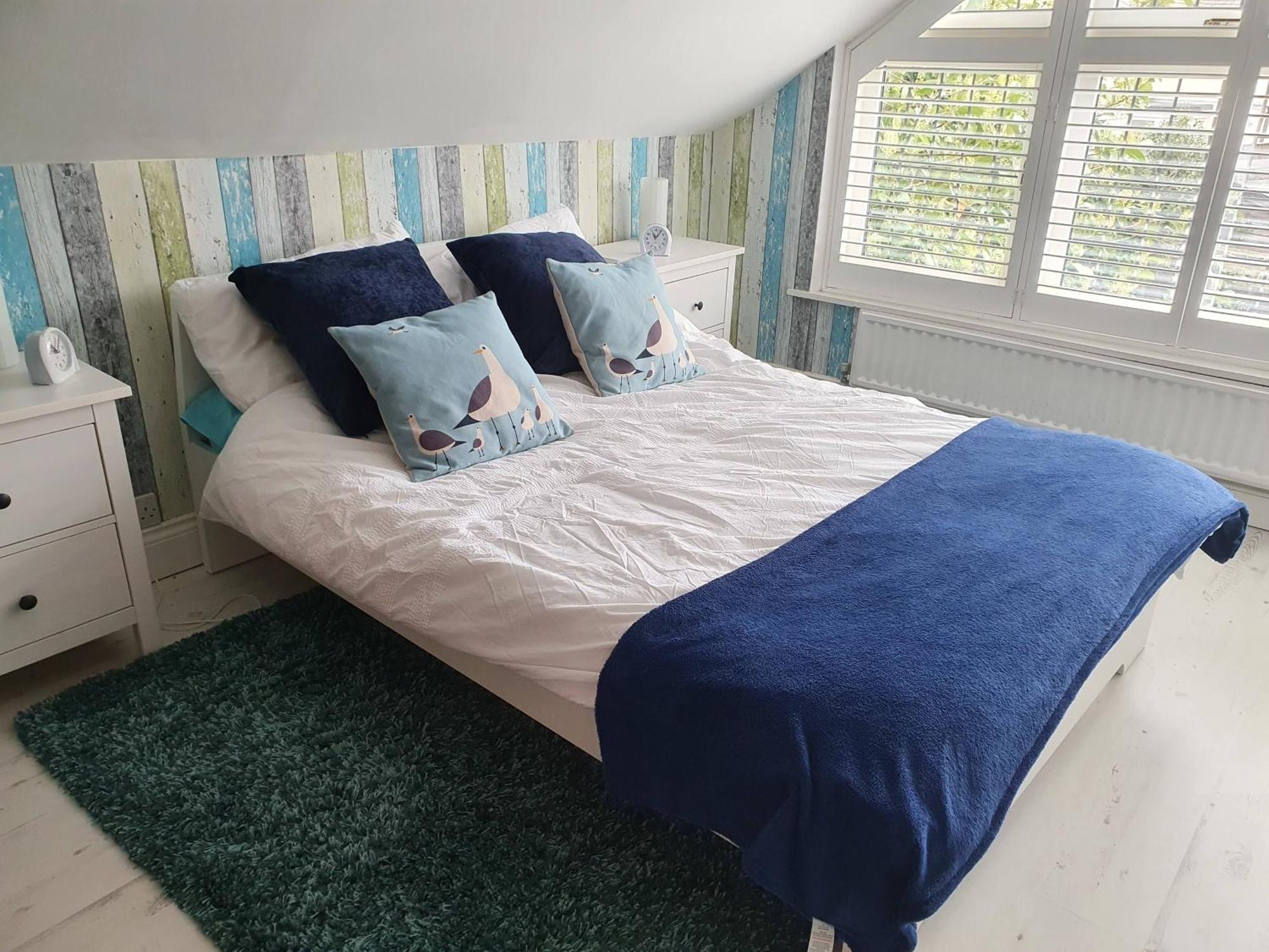 Secluded 10mins Walk To Holiday home Bournemouth