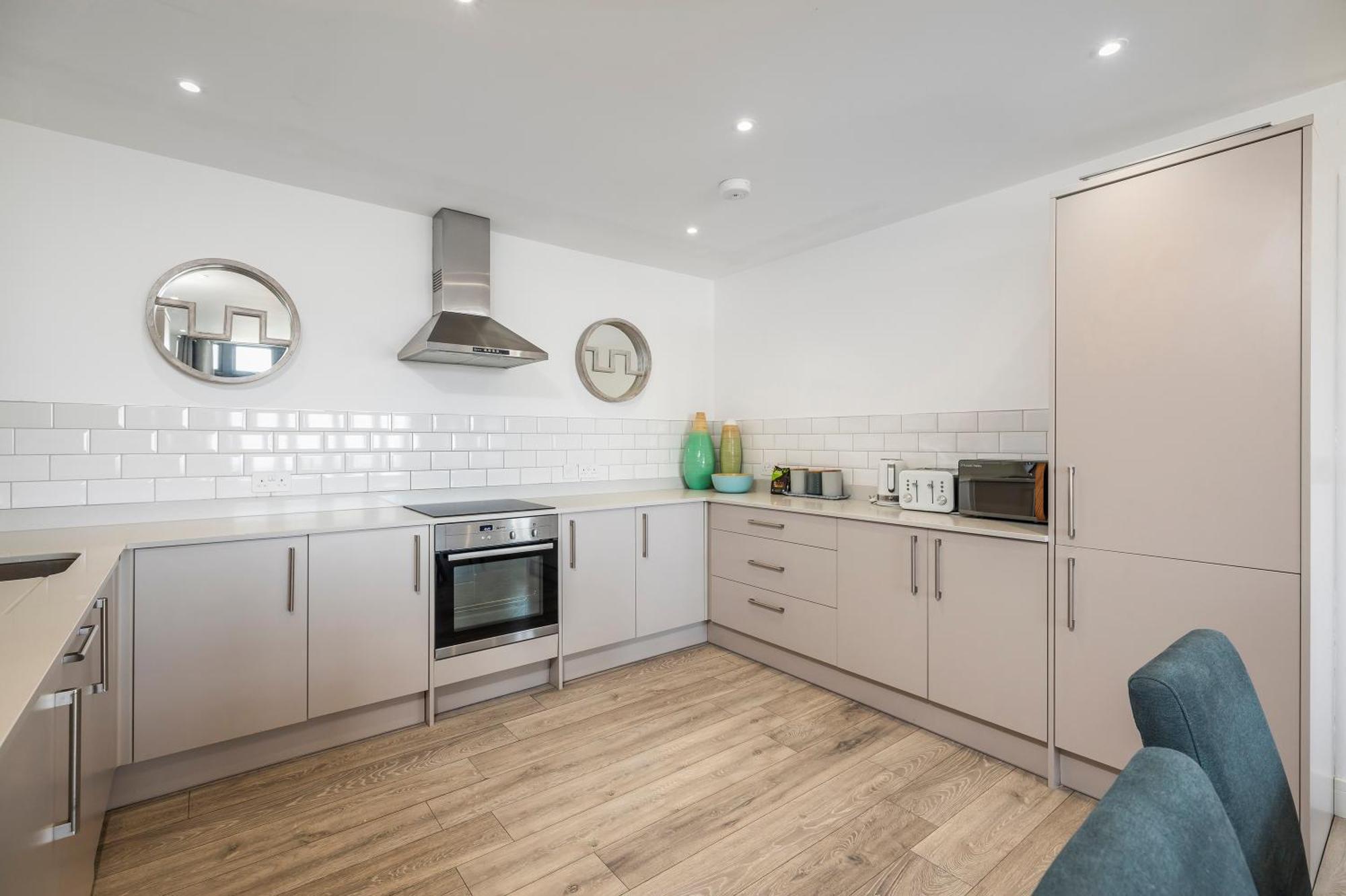 Apartment Luxury 3 Bed Apartment- Large Balcony With Seaviews Bournemouth