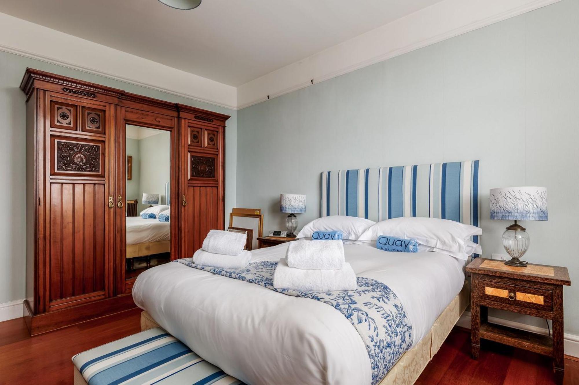 Lime Tree House-poole
