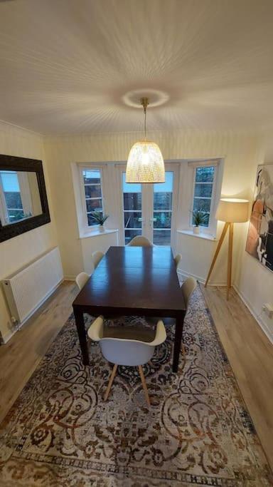 Unique House With Up To 3 Self Contained Living Areas Bournemouth
