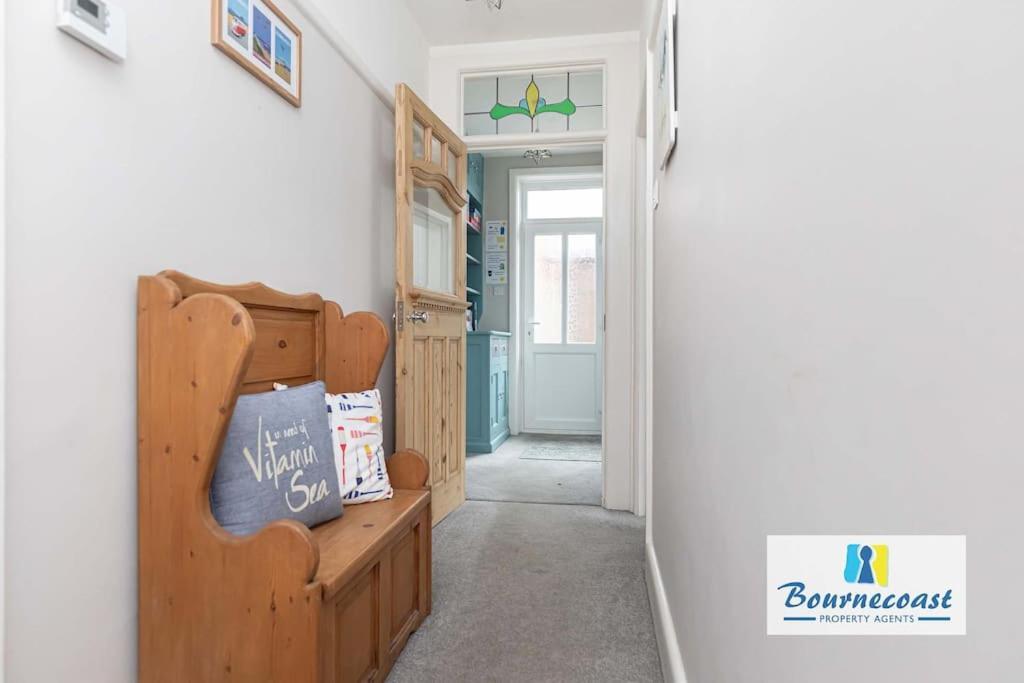 Apartment Bournecoast: Spacious Flat Near Beach/shops-fm9582
