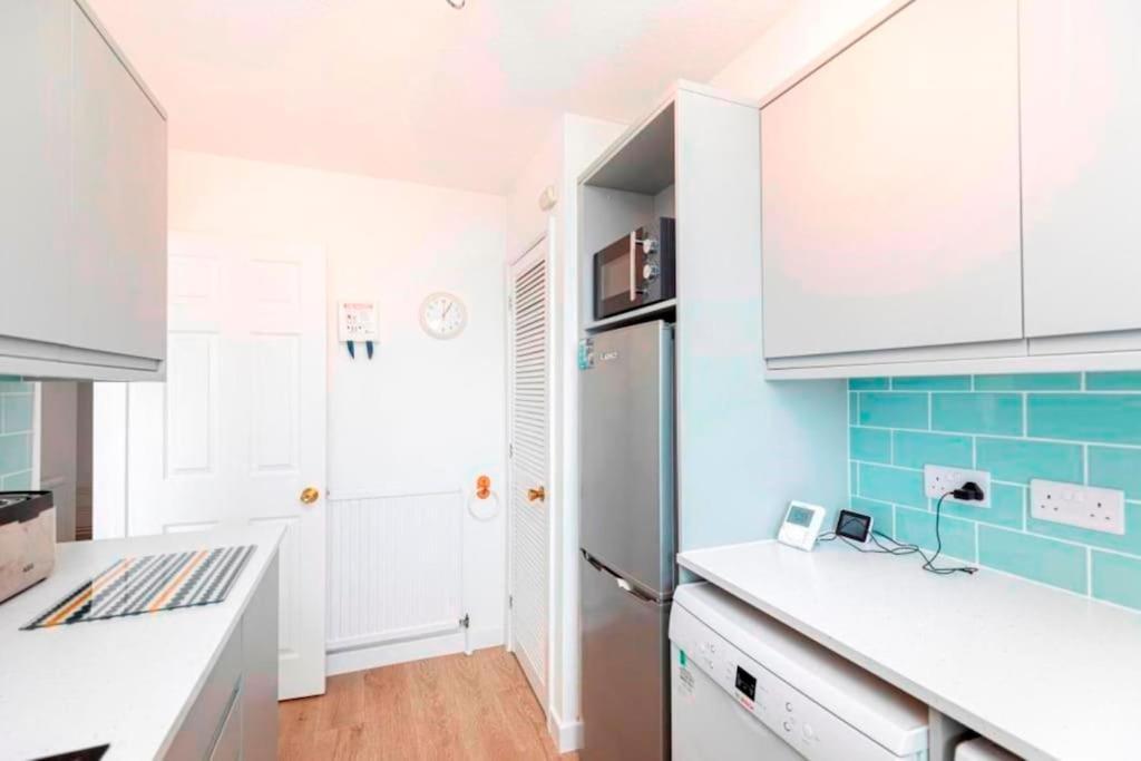 Apartment Bournecoast: Sandy Beach, Balcony, Sea View-fm1410 Bournemouth