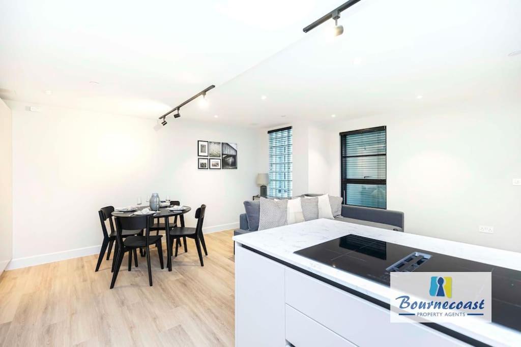 Apartment Bournecoast - Brand New Clifftop With Balcony - Fm9574 Bournemouth