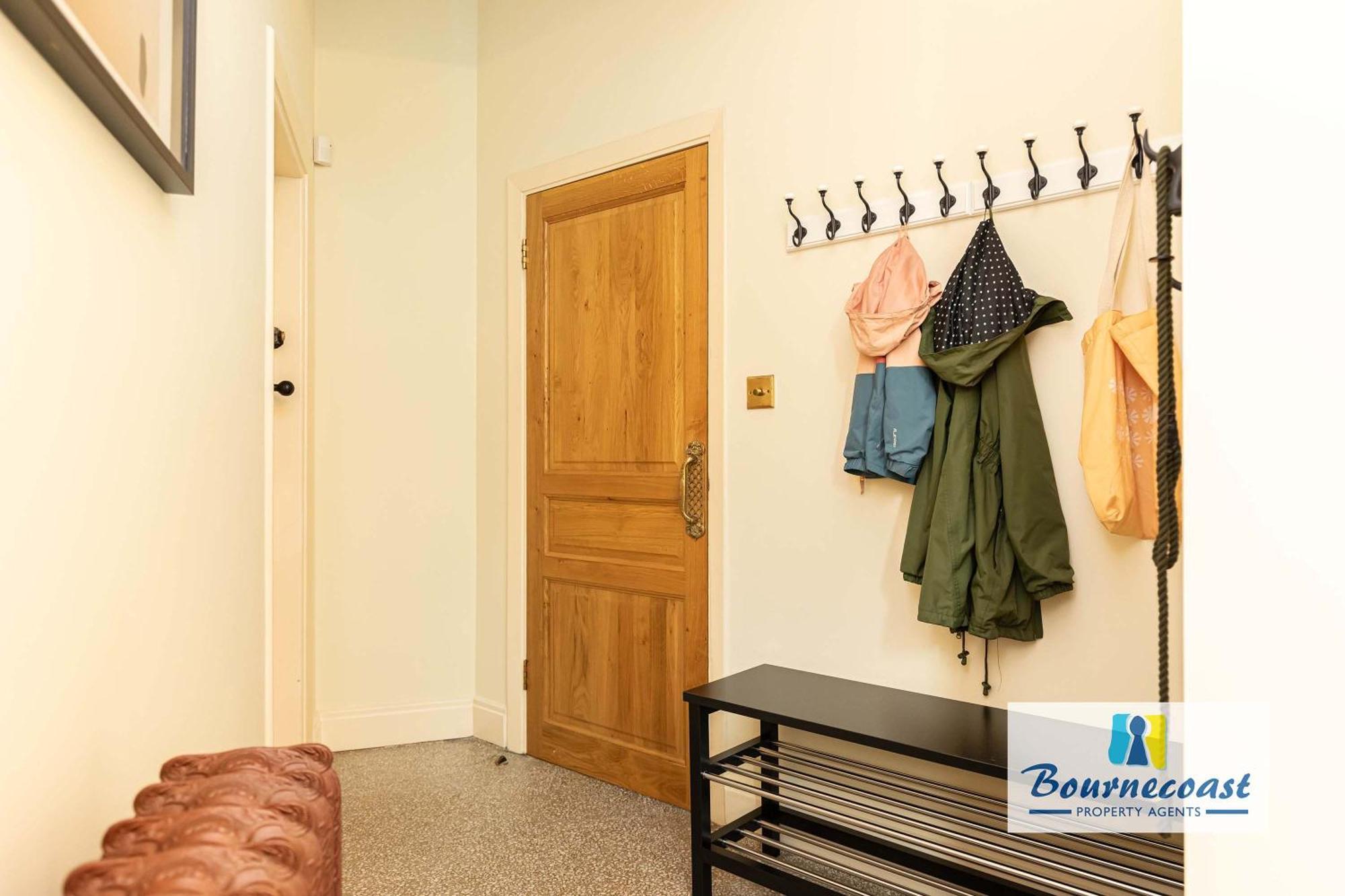 Holiday home Bournecoast: Beachfront With Sea View -hb9555 *