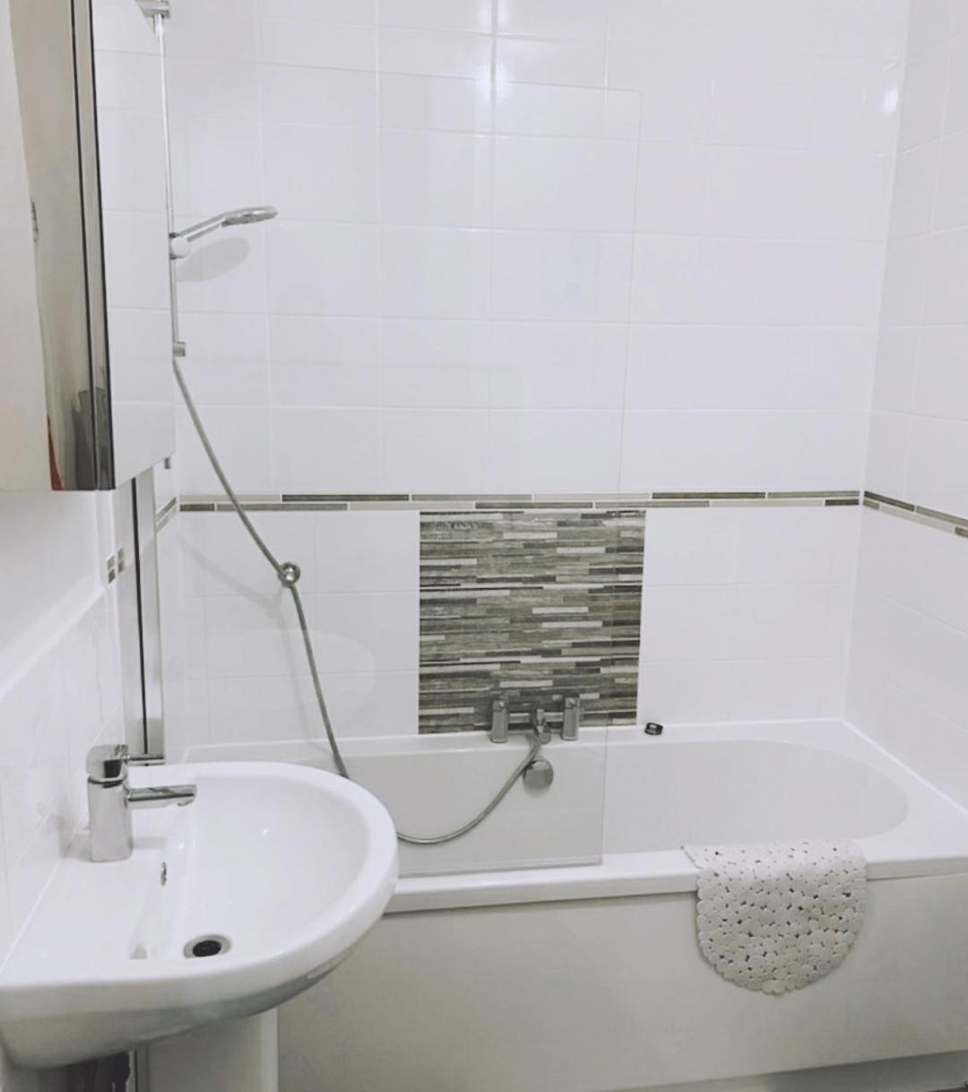 Apartment Bournecoast: Patio Garden - Parking - Wifi -fm8455