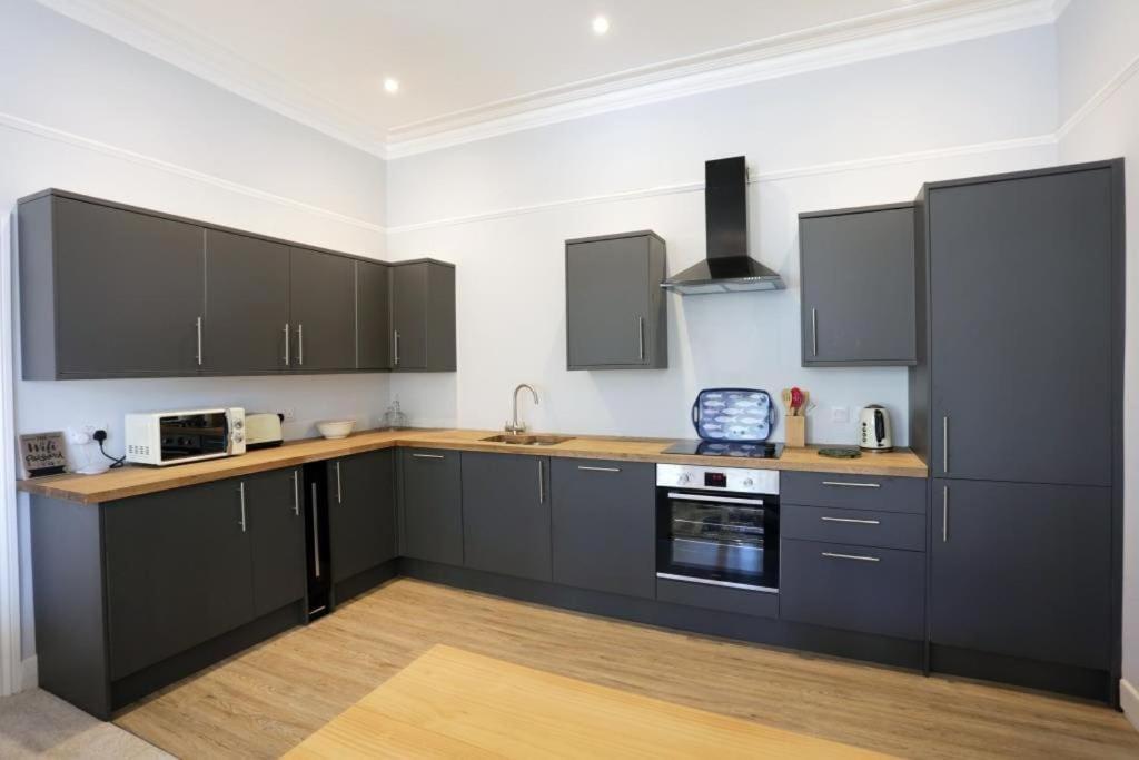Bournecoast: Modern Near Town/beach-2754
