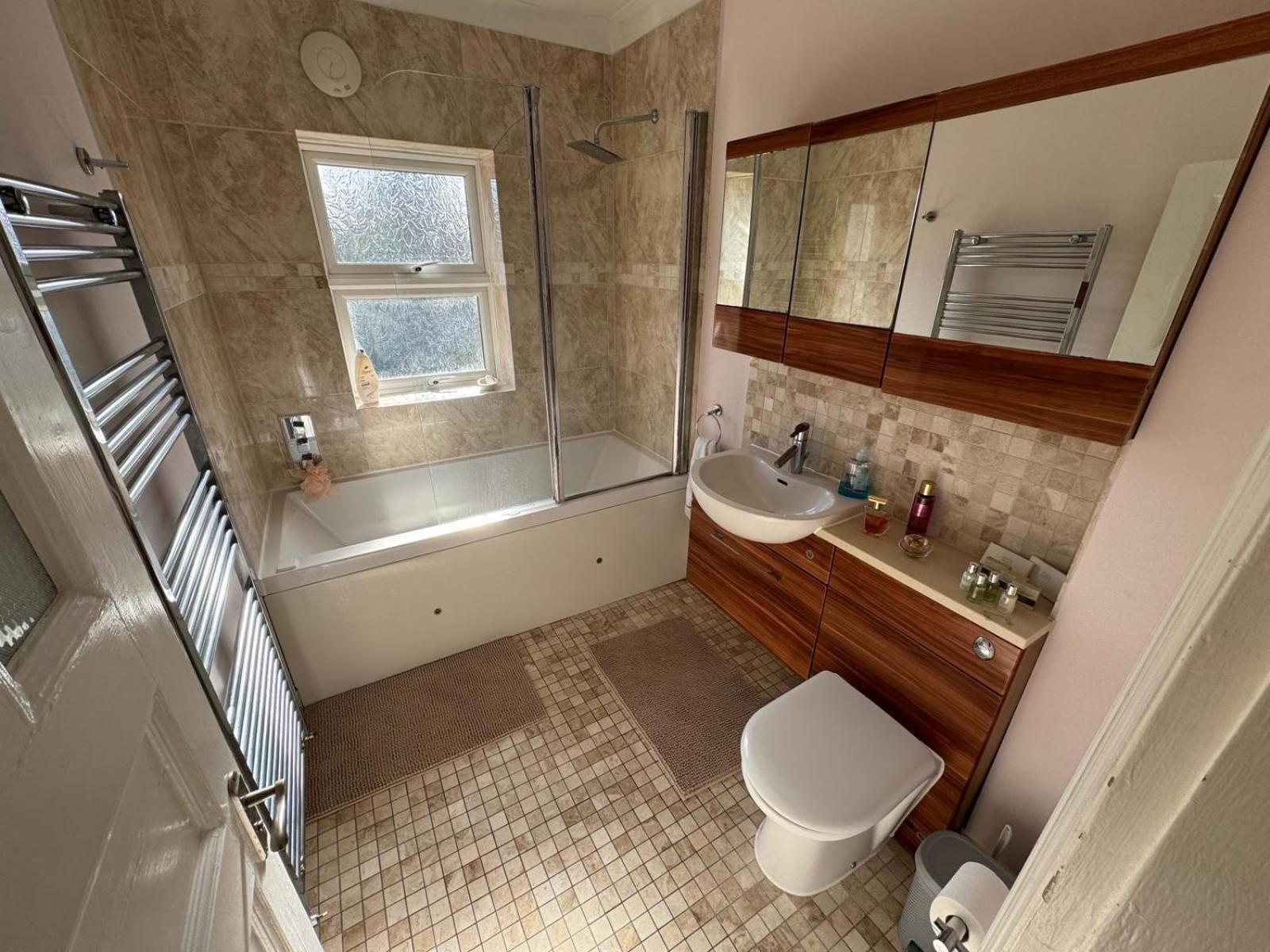 Great In A Beautiful And Cosy House * Bournemouth