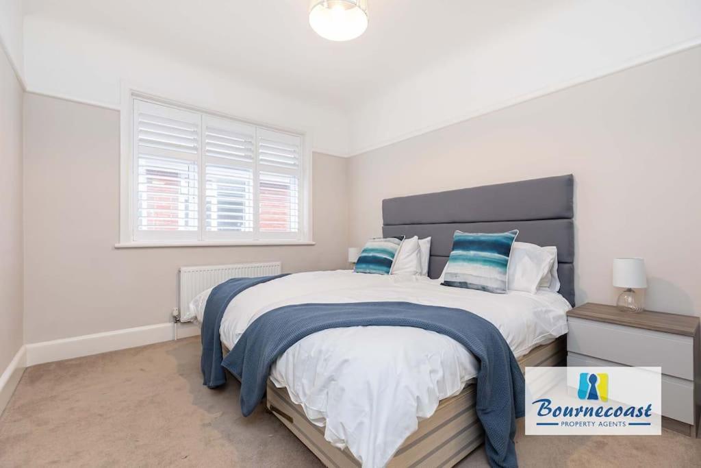 Bournecoast: Spacious Flat Near Beach/shops-fm9586 Apartment Bournemouth