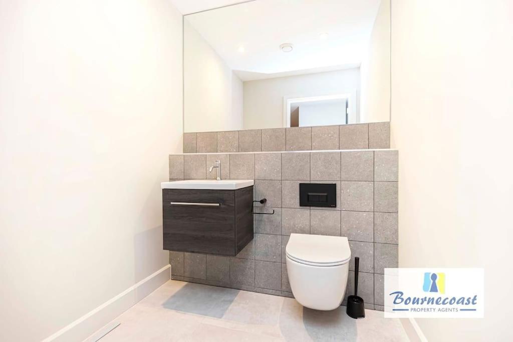 Apartment Bournecoast - Brand New Clifftop With Balcony - Fm9574 Bournemouth