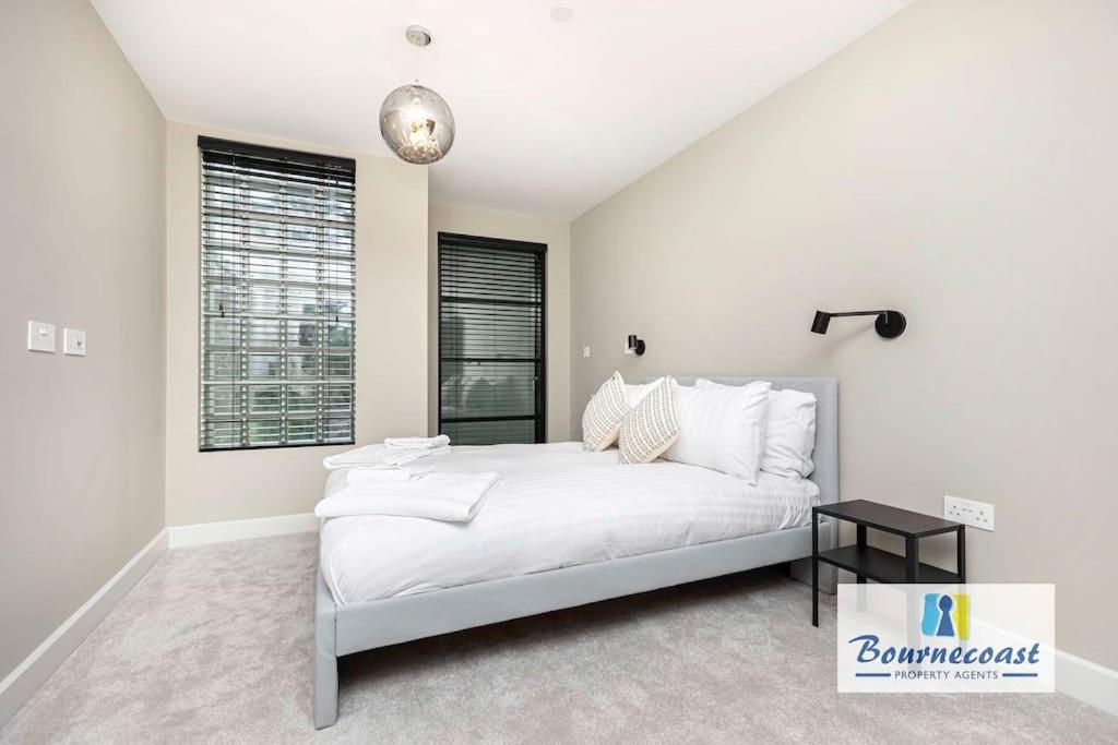 Bournecoast - Brand New Clifftop With Balcony - Fm9574 Apartment Bournemouth