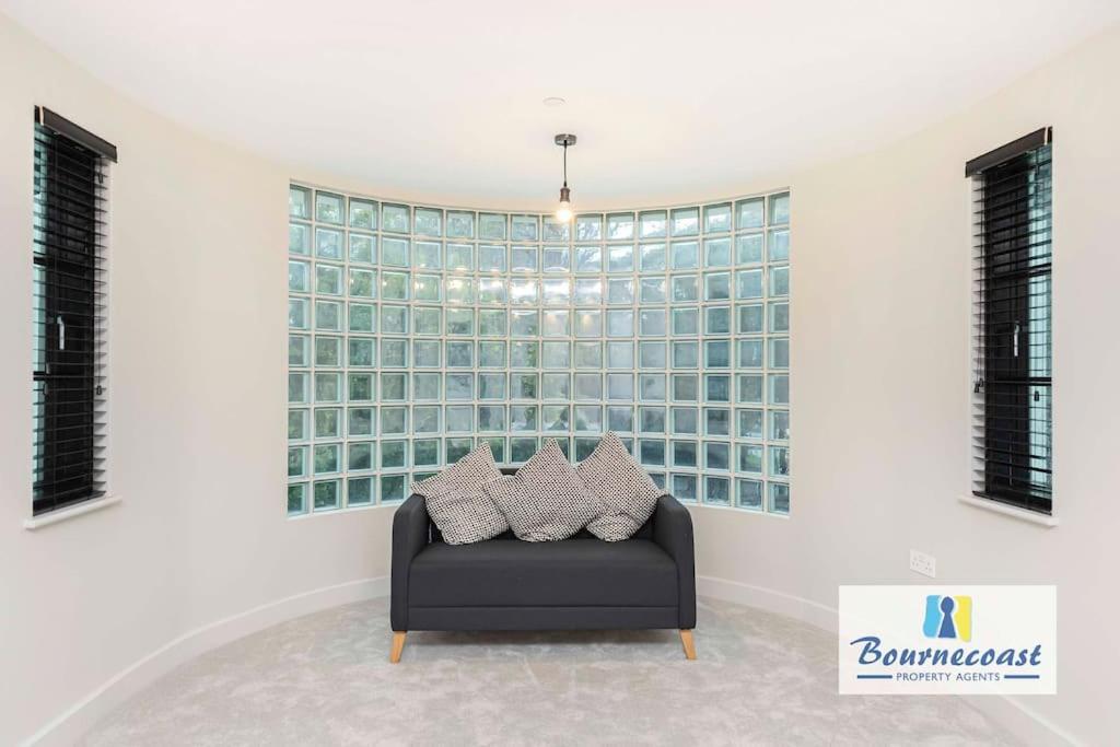 Bournecoast - Brand New Clifftop With Balcony - Fm9574 Apartment