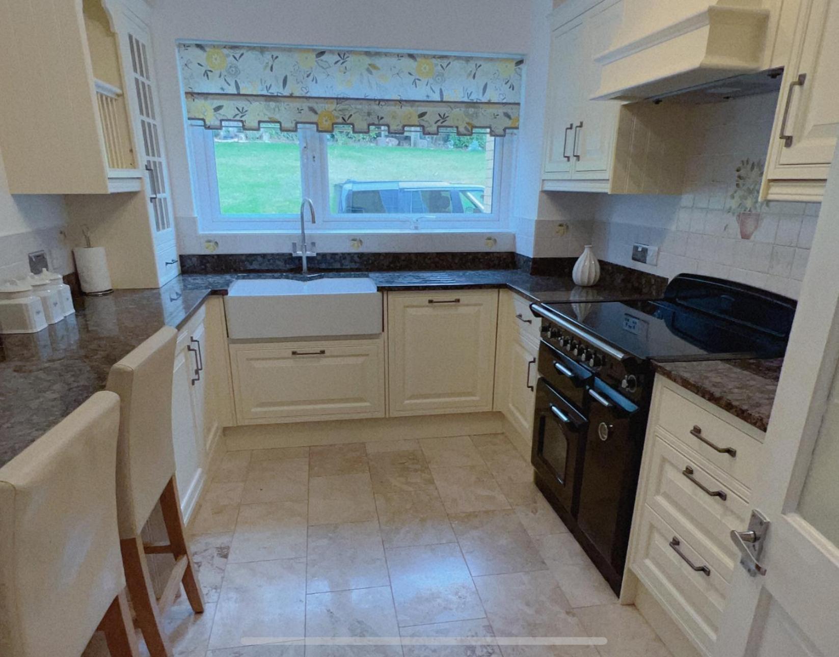 Beautiful 3 Bedroom In *