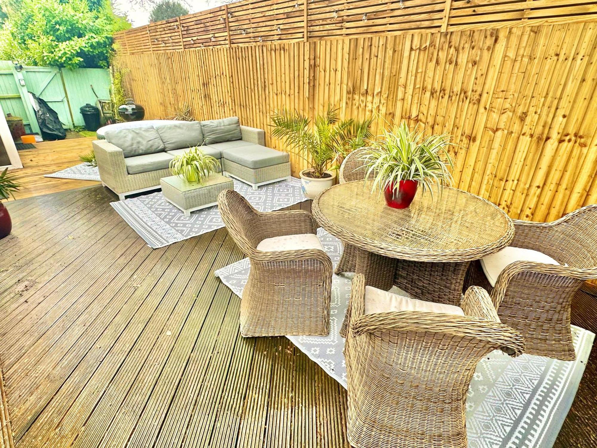Holiday home Large Family With Hot Tub - Sky Sports - Water Bed - Free Parking