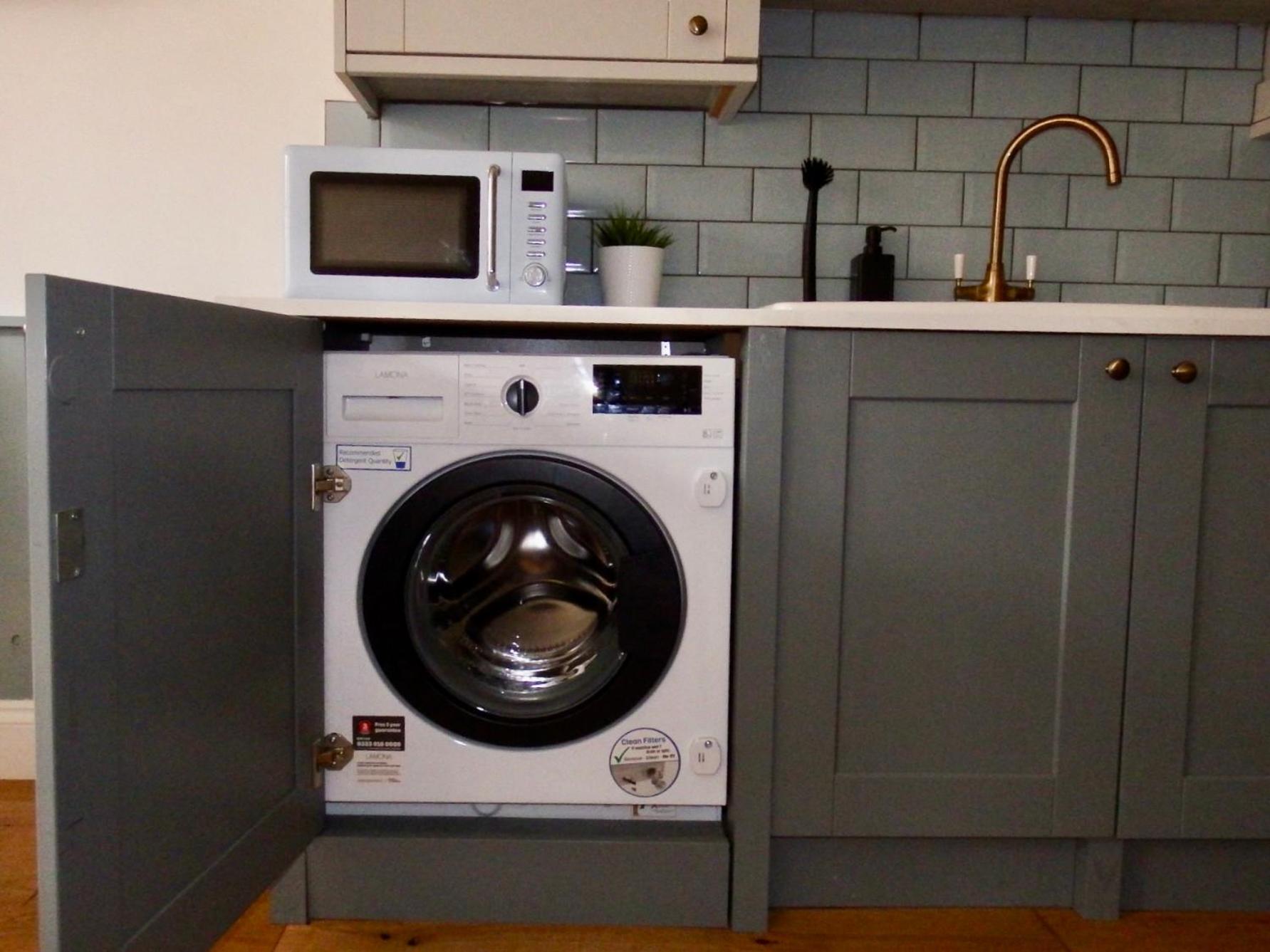Newly Renovated 3 Bedroom Victorian Detached House Bournemouth