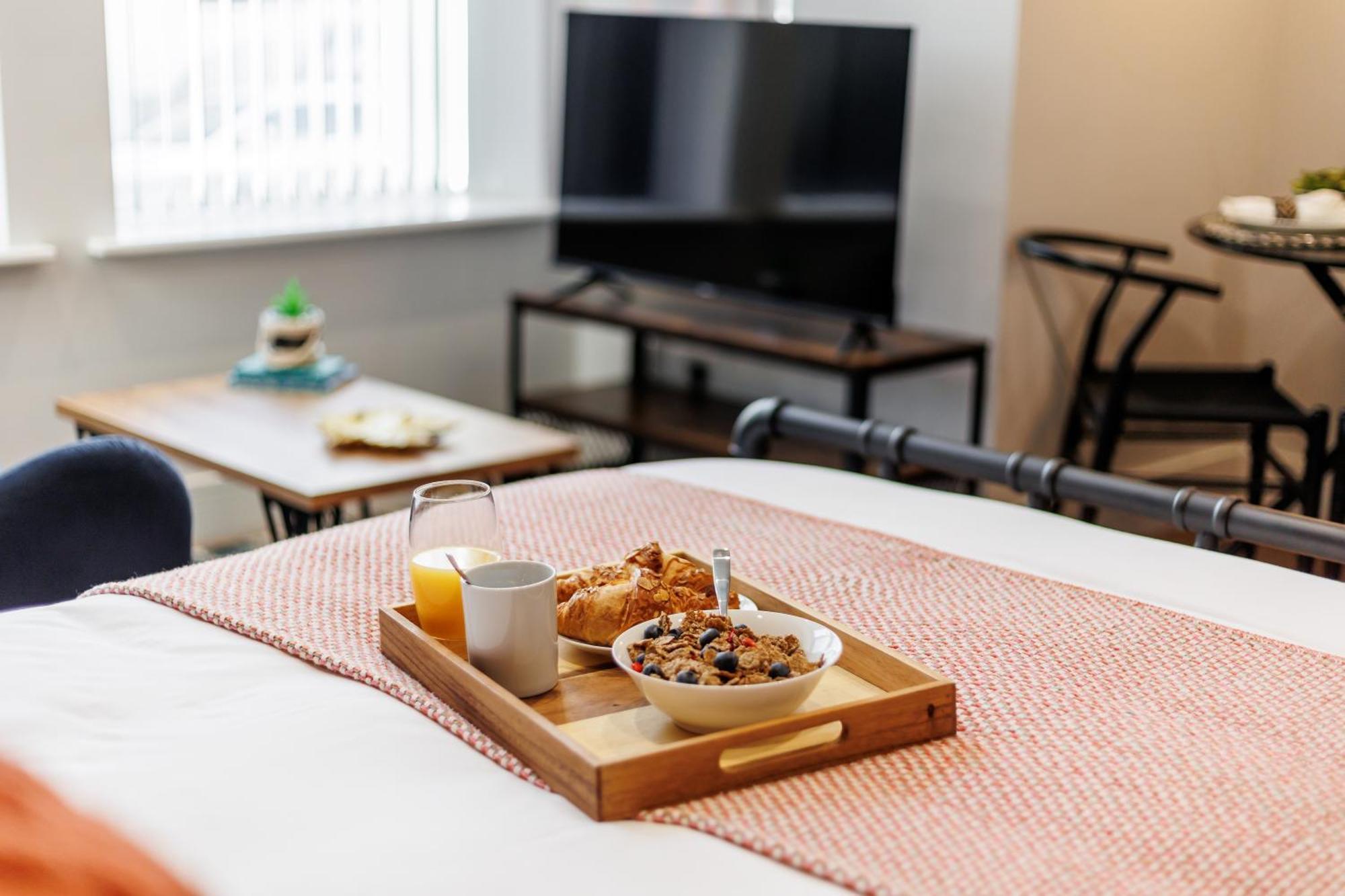 Sea Breeze - Pebbles Apartment
