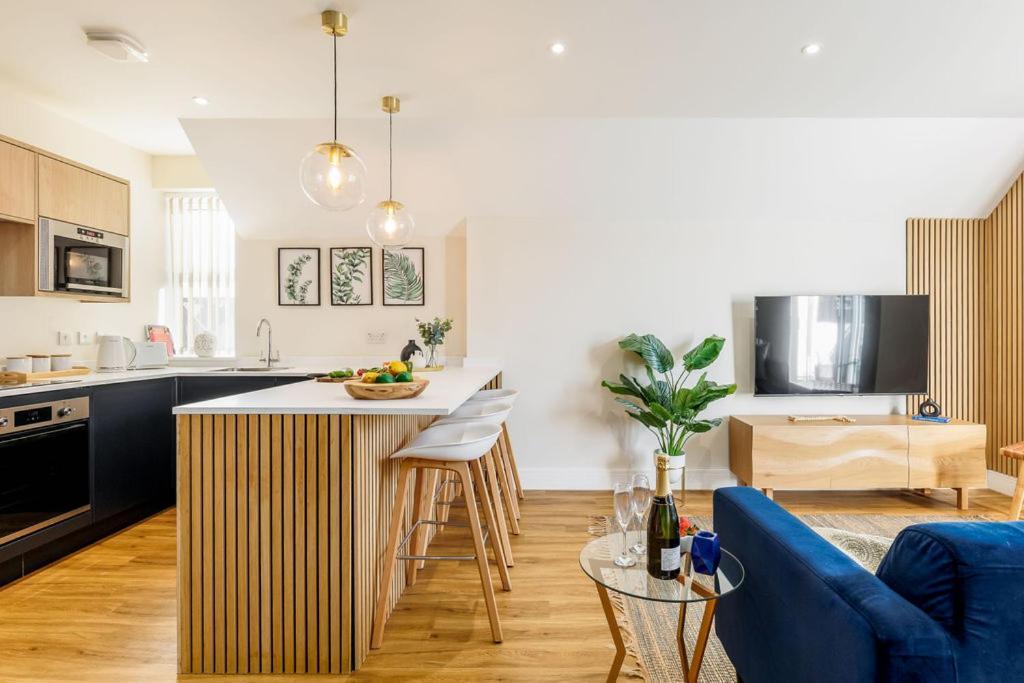 Sea Breeze - Coast Apartment *