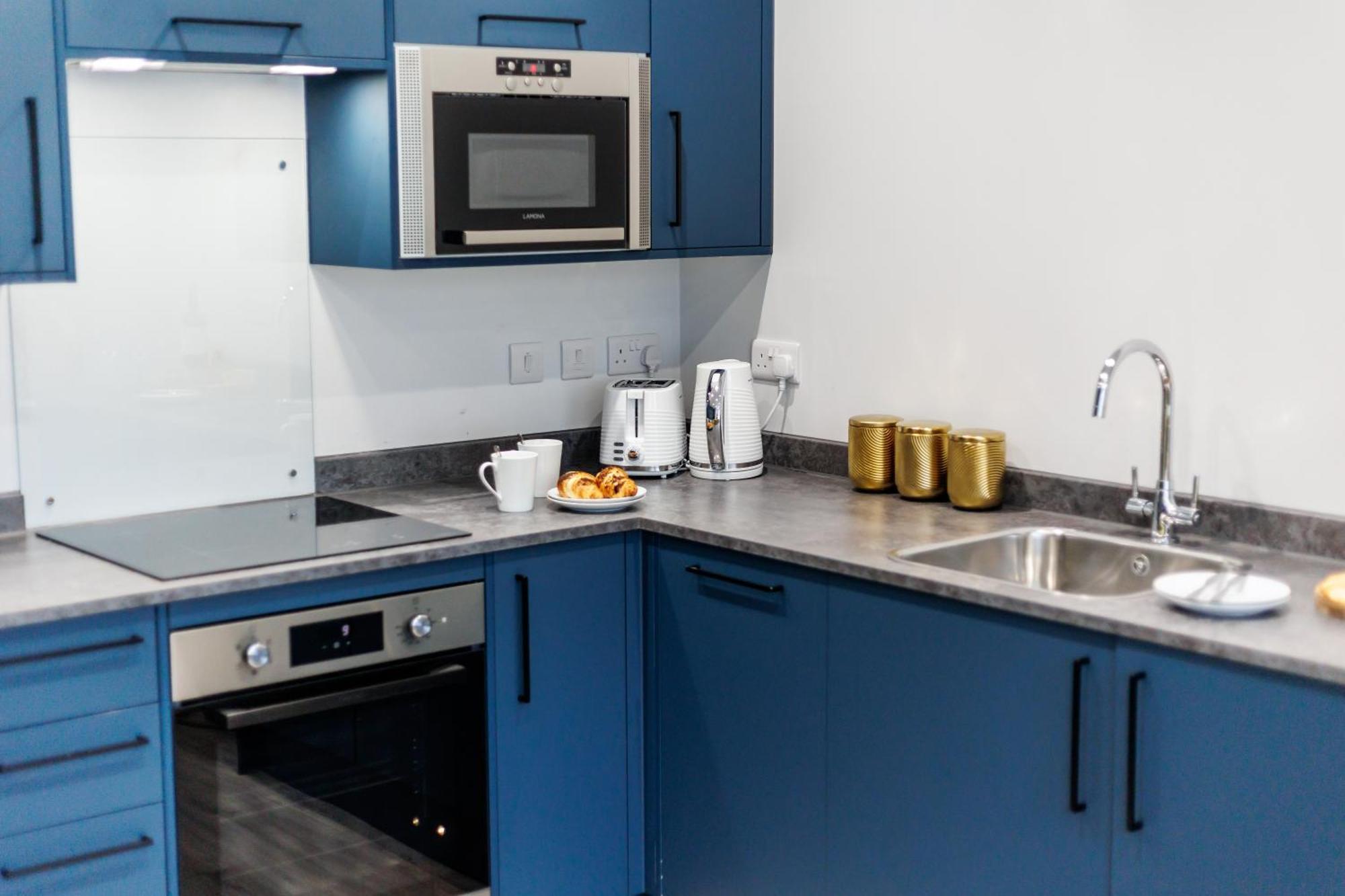Sea Breeze - Coast Apartment Bournemouth