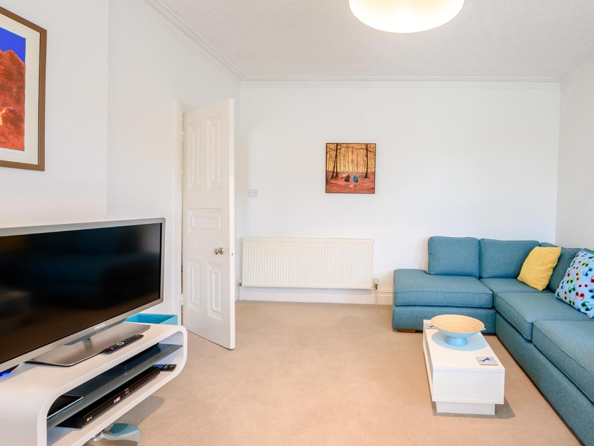 4 Bed In 78807 Holiday home *