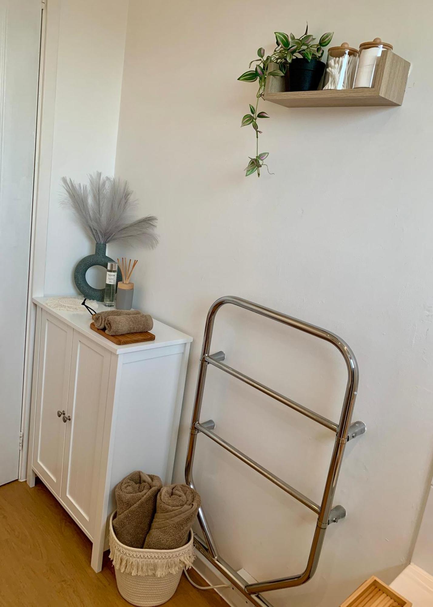 Holiday home Central, Stylish & Cosy With Large Garden & Parking, Bournemouth