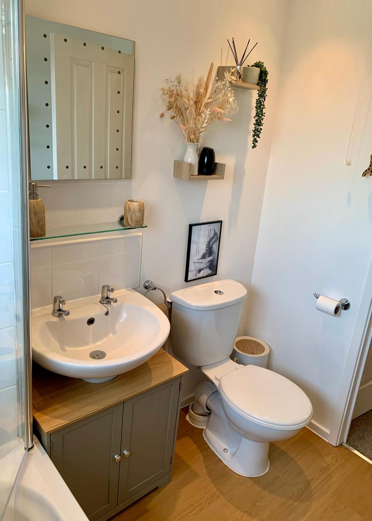 Central, Stylish & Cosy With Large Garden & Parking, Bournemouth