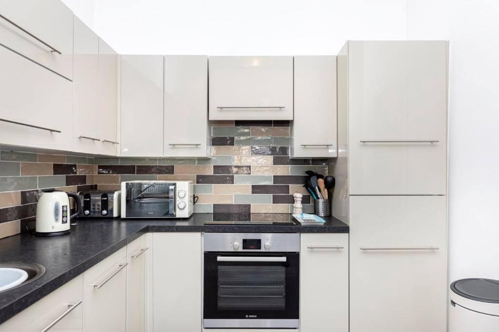 Bournecoast: Patio Garden - Parking - Wifi -fm8455 Apartment *
