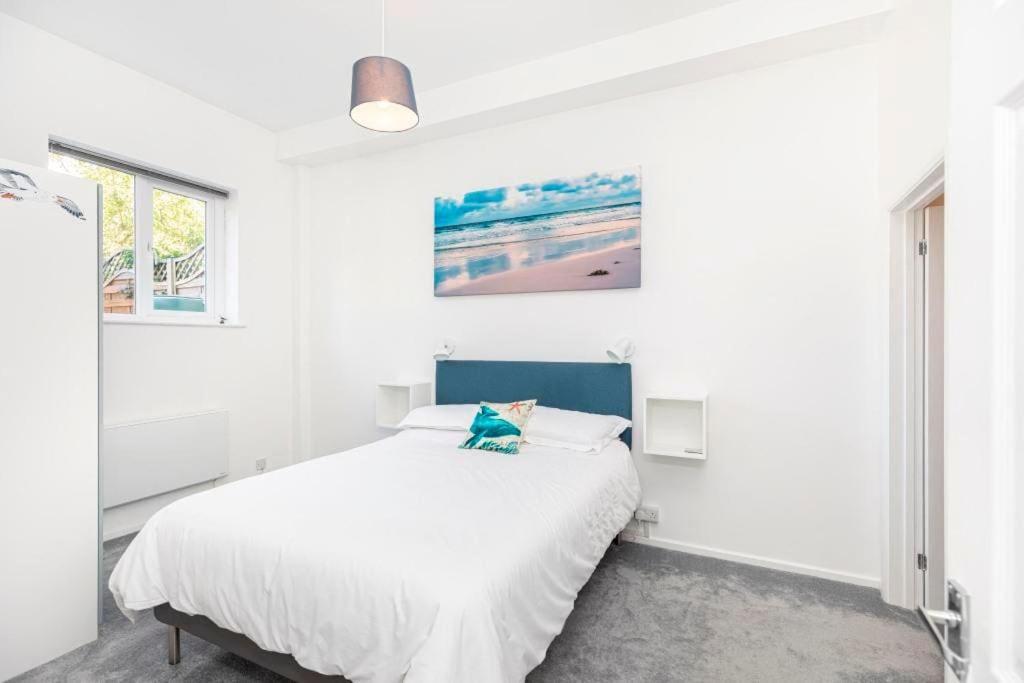 Bournecoast: Patio Garden - Parking - Wifi -fm8455 Apartment *