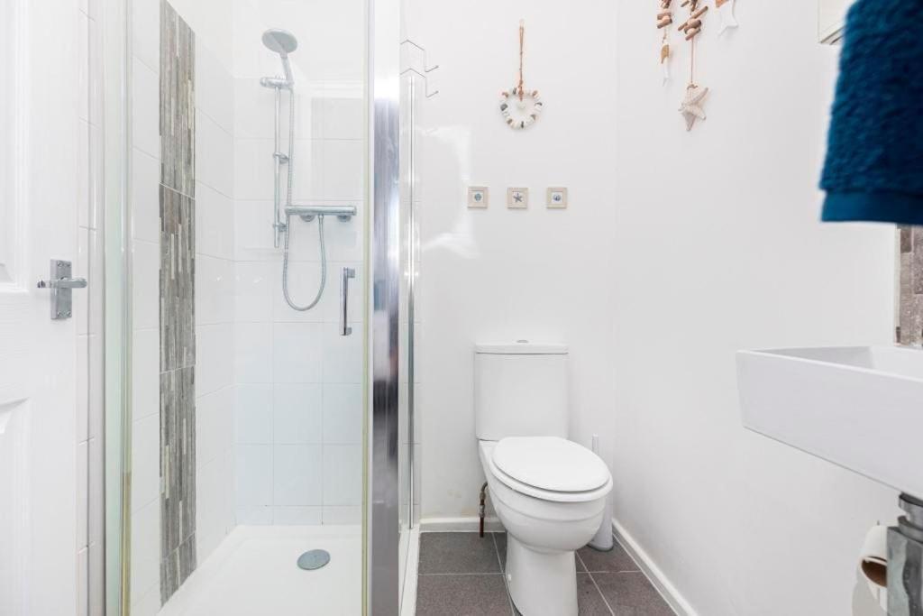 Bournecoast: Patio Garden - Parking - Wifi -fm8455