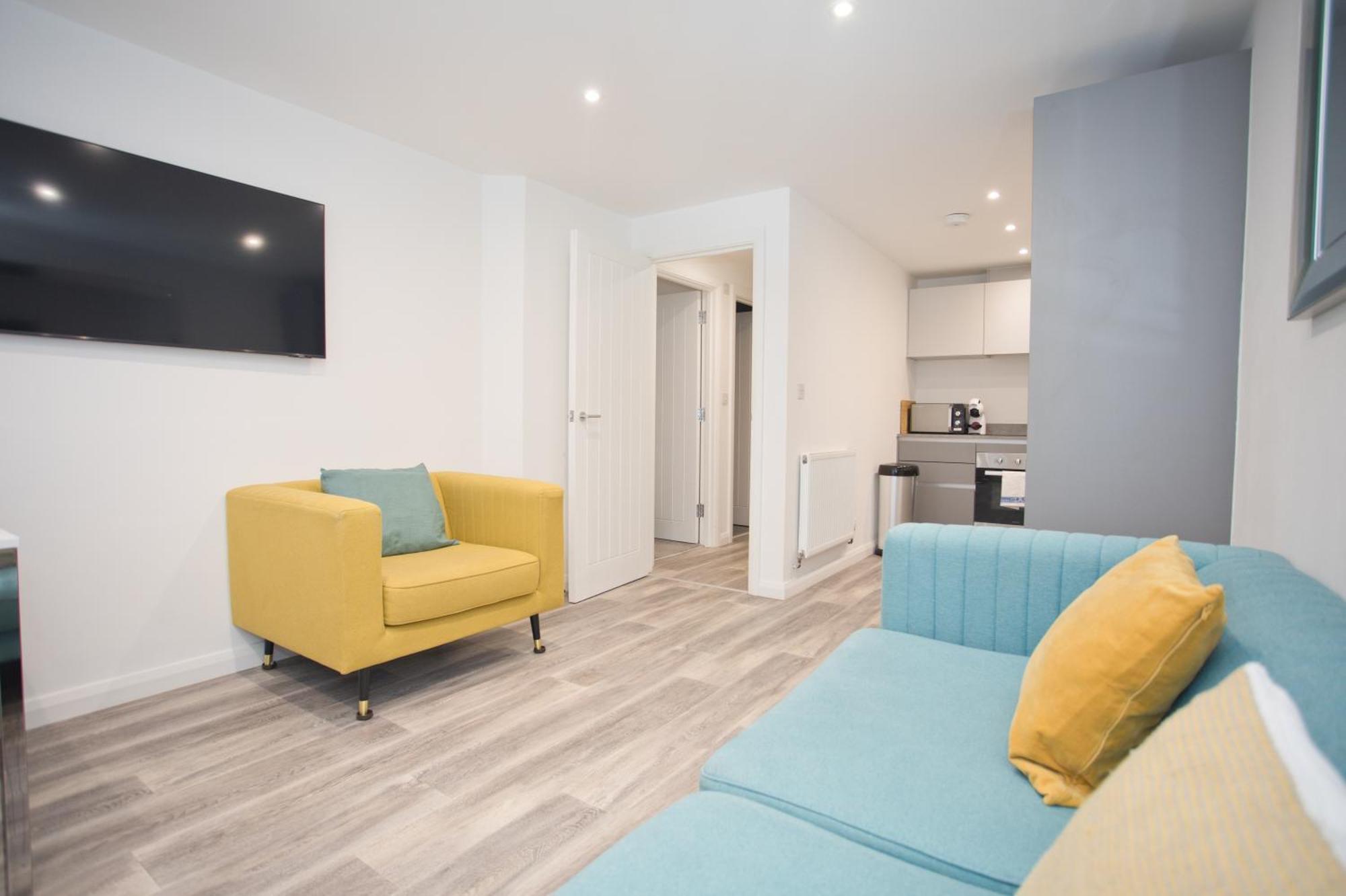 Sea Air - 2 Bedrooms - Parking - Mins To Bournemouth