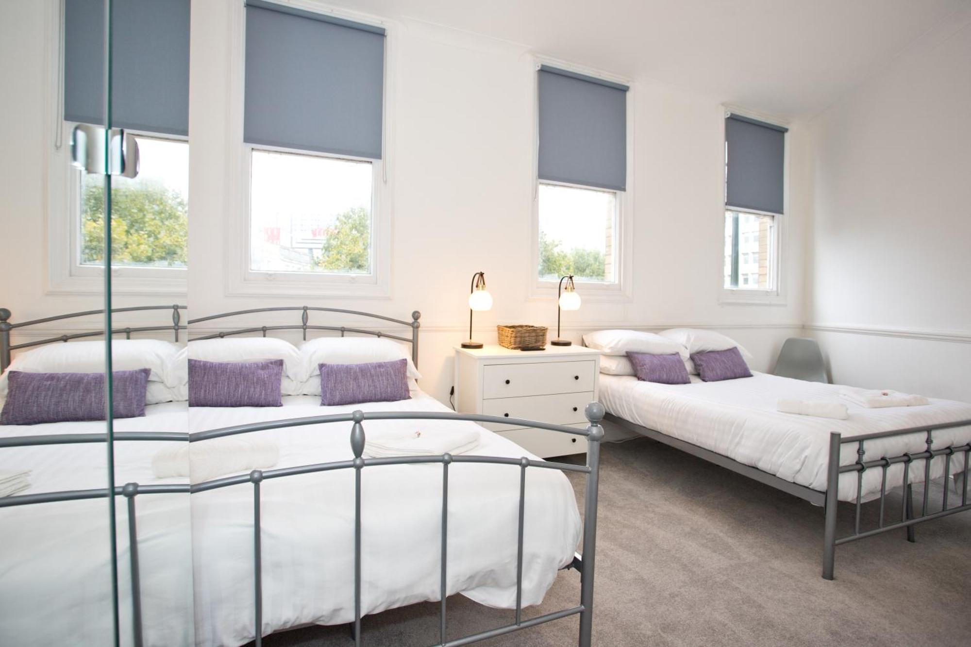 Town Centre Large 2 Bedroom - - Parking Bournemouth