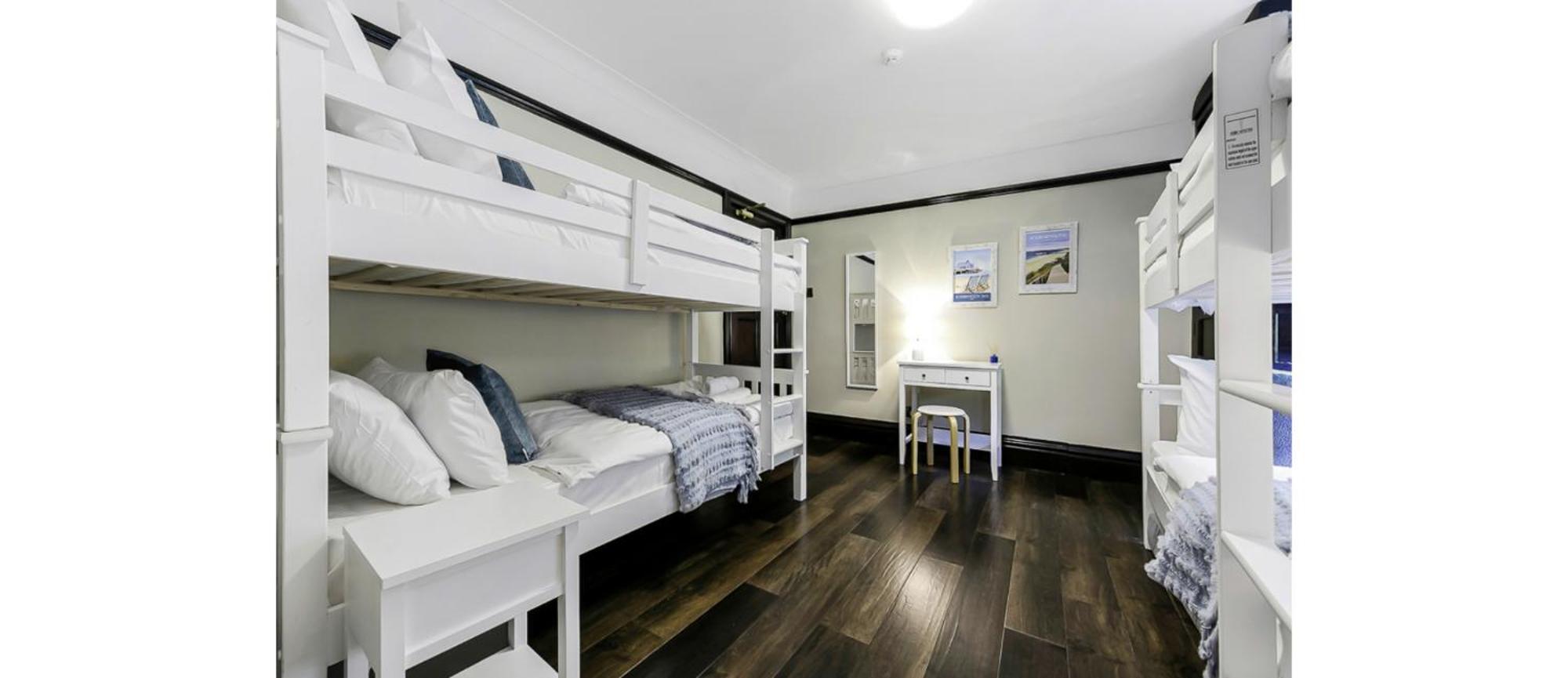 Mansion By The Sea, 12br/12ba, Perfect For Events Bournemouth