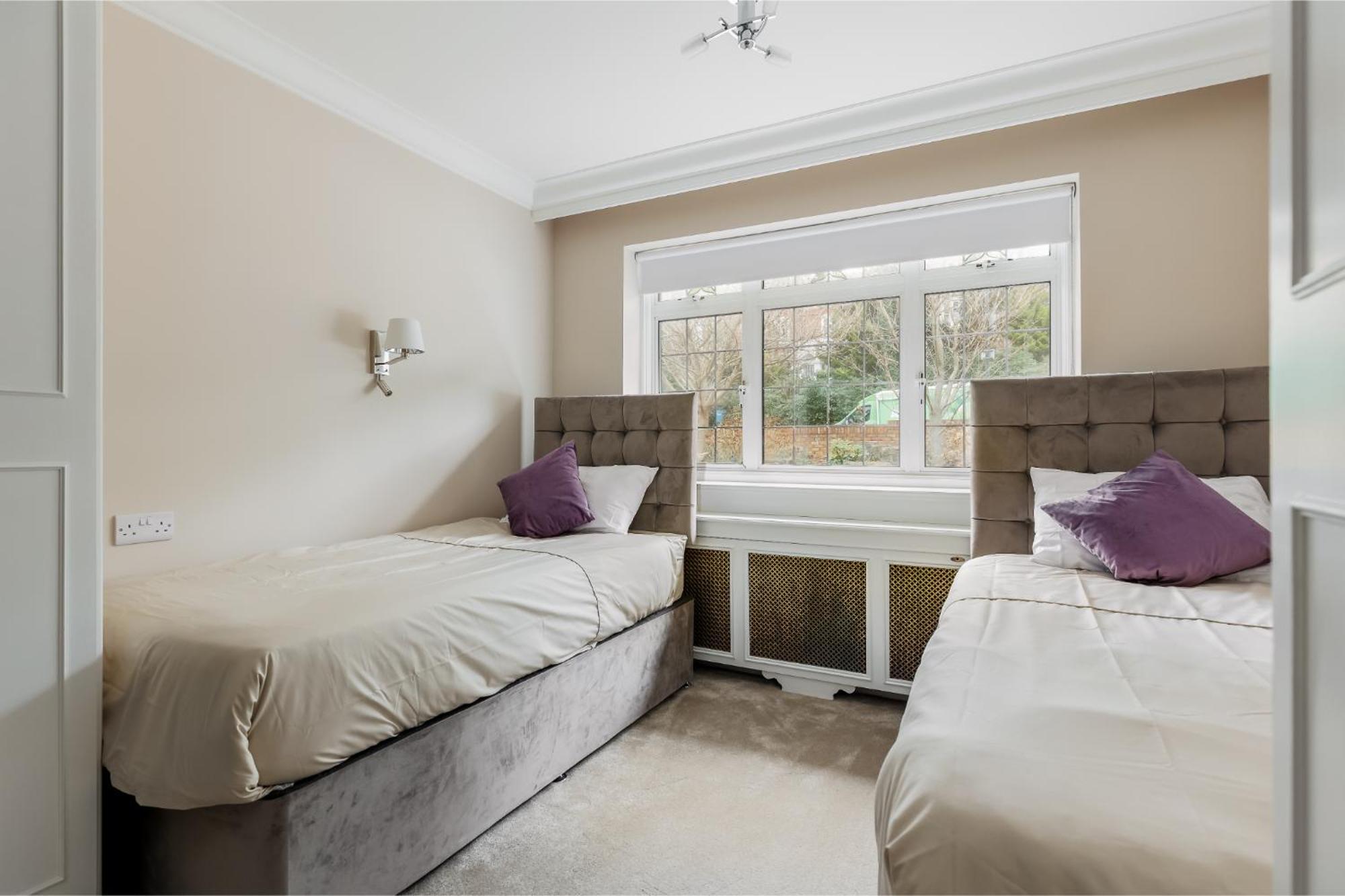 Traditional Family House Near -great Garden!