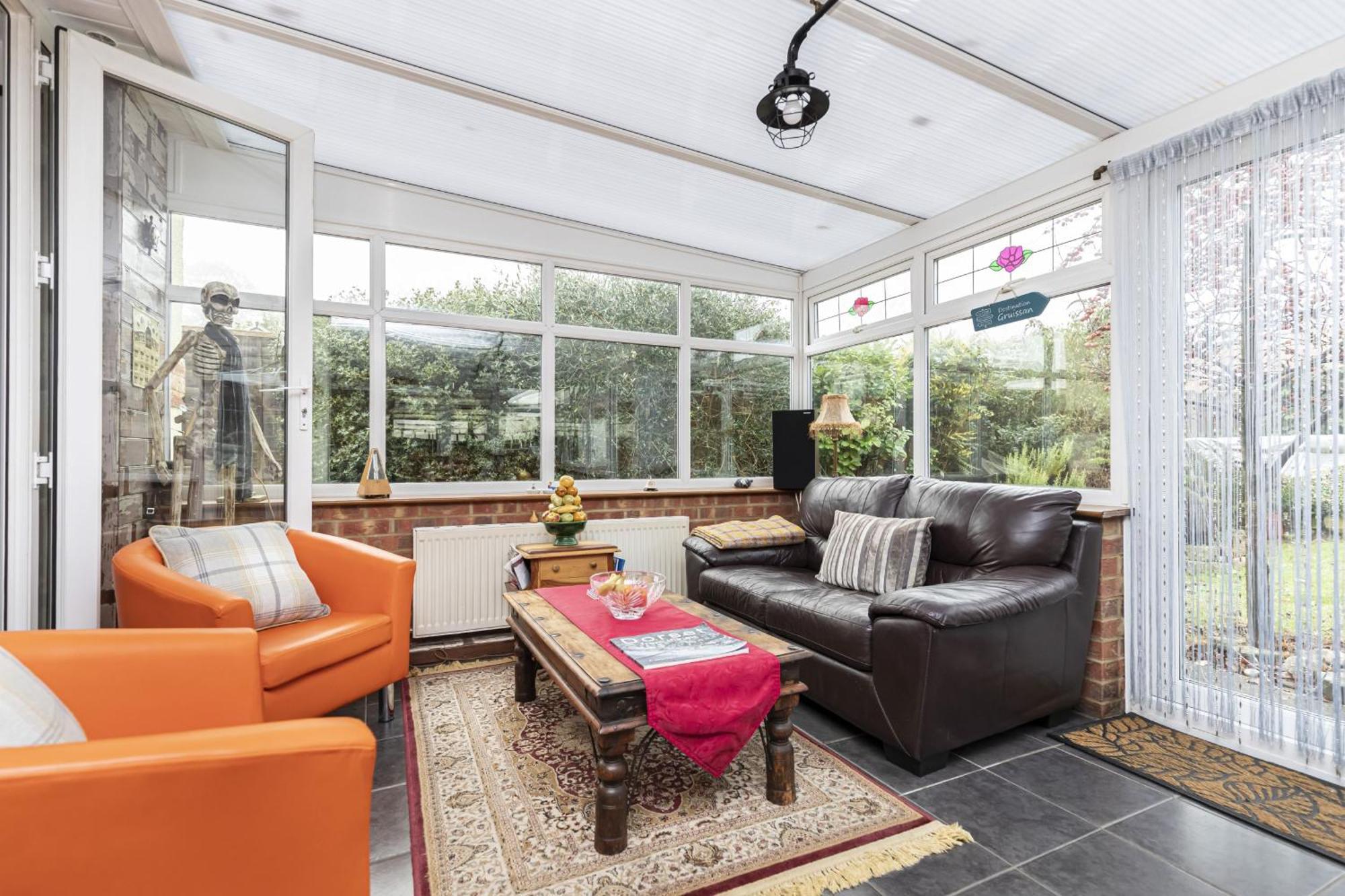 Cozy Cottage, Secure Garden, Dog Freindly Bournemouth