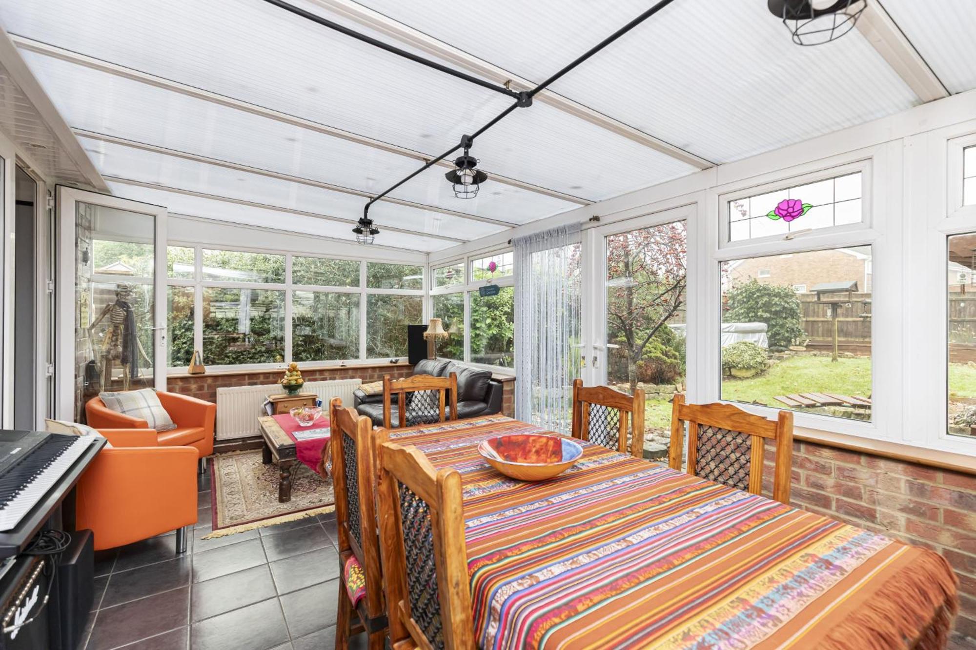 Cozy Cottage, Secure Garden, Dog Freindly Holiday home *
