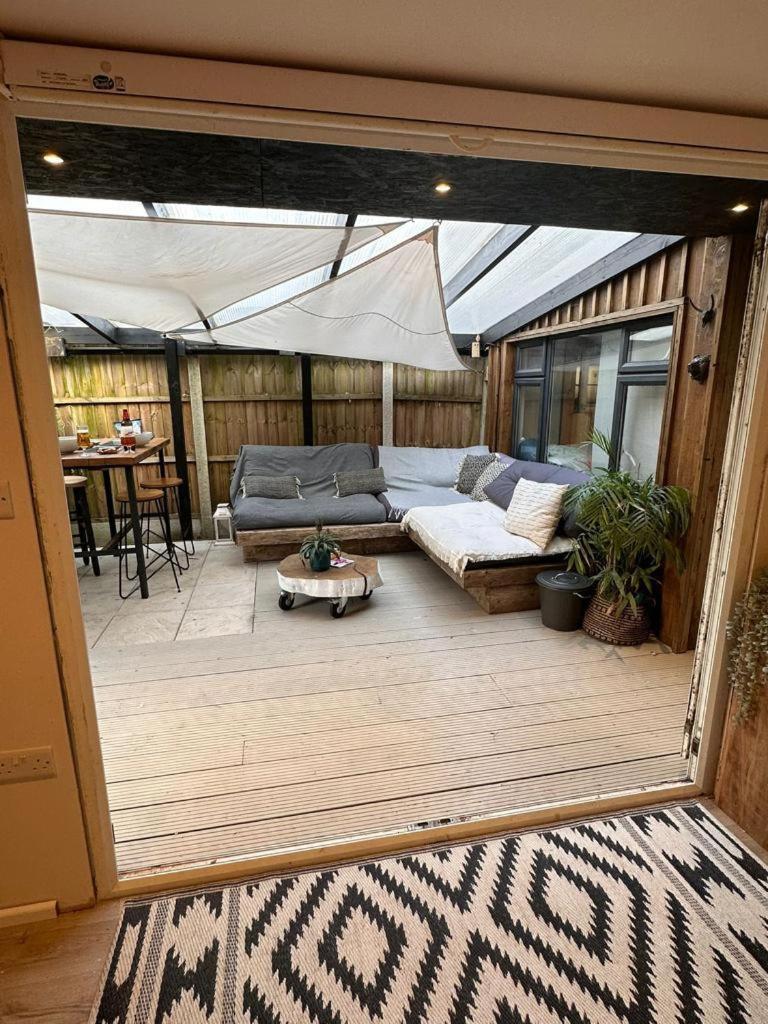 Apartment El Nido - Cosy Cabin In Southbourne, 5 Mins From Beach Bournemouth