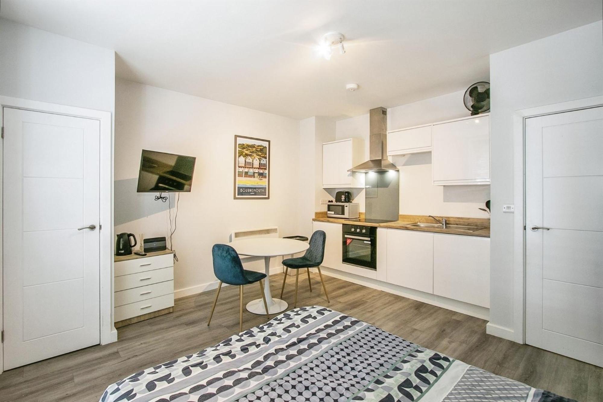 Apartment Charming Flat In A Location