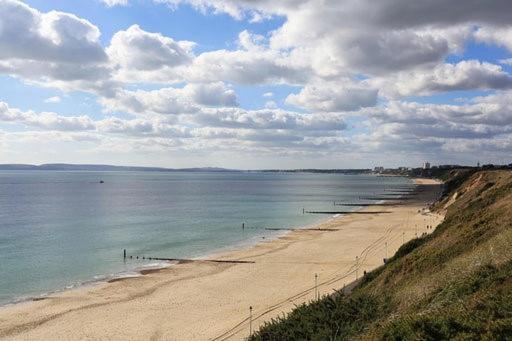 Bournecoast: Modern Flat- Sea Views-fm8497 Apartment *