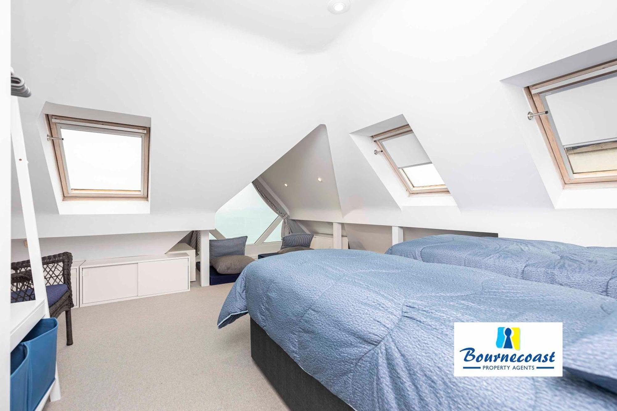 Bournecoast: Modern Flat- Sea Views-fm8497 Apartment *