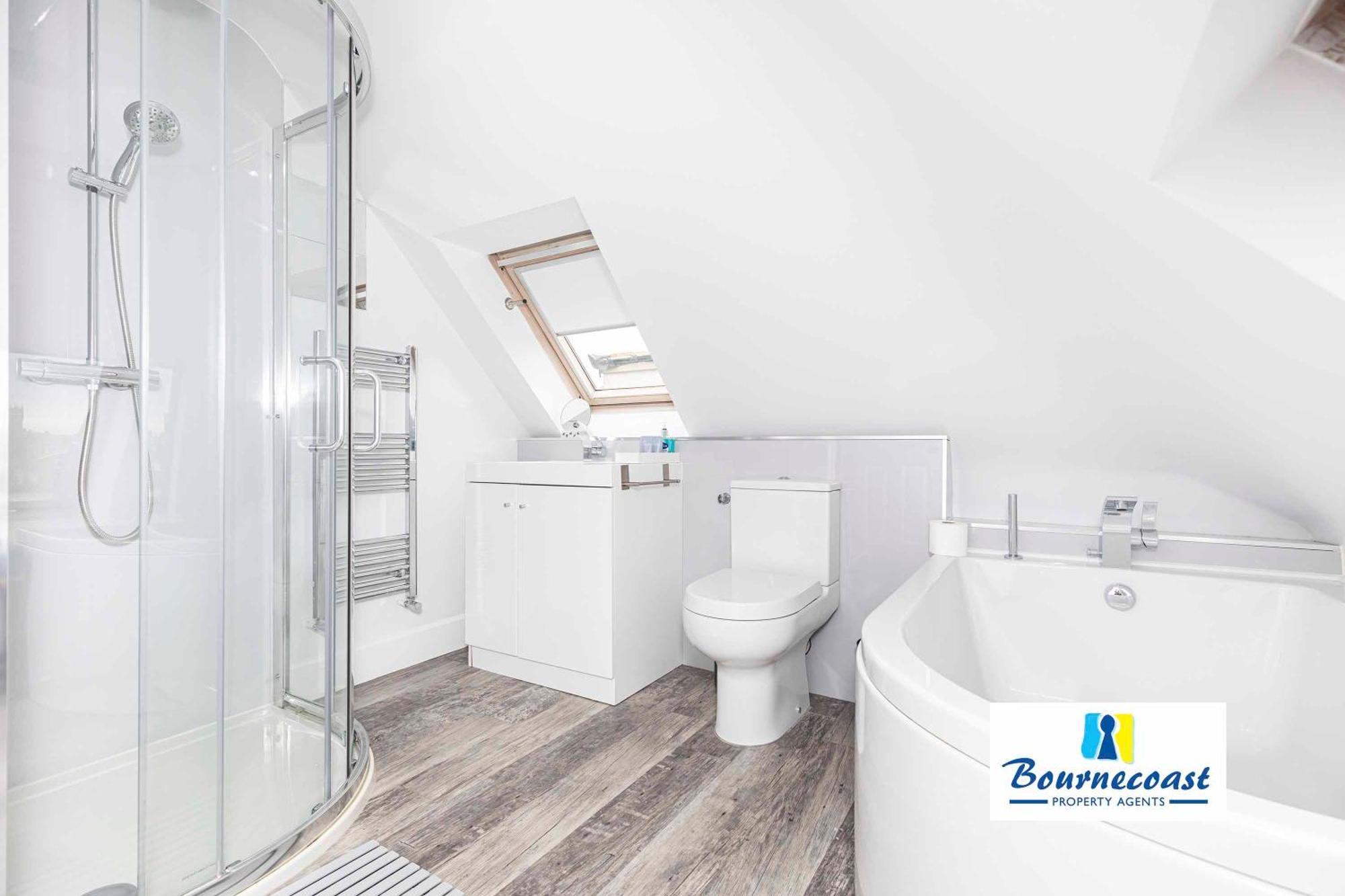 Apartment Bournecoast: Modern Flat- Sea Views-fm8497