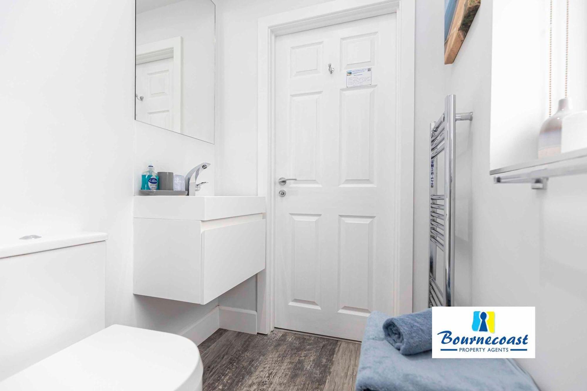 Apartment Bournecoast: Modern Flat- Sea Views-fm8497 Bournemouth