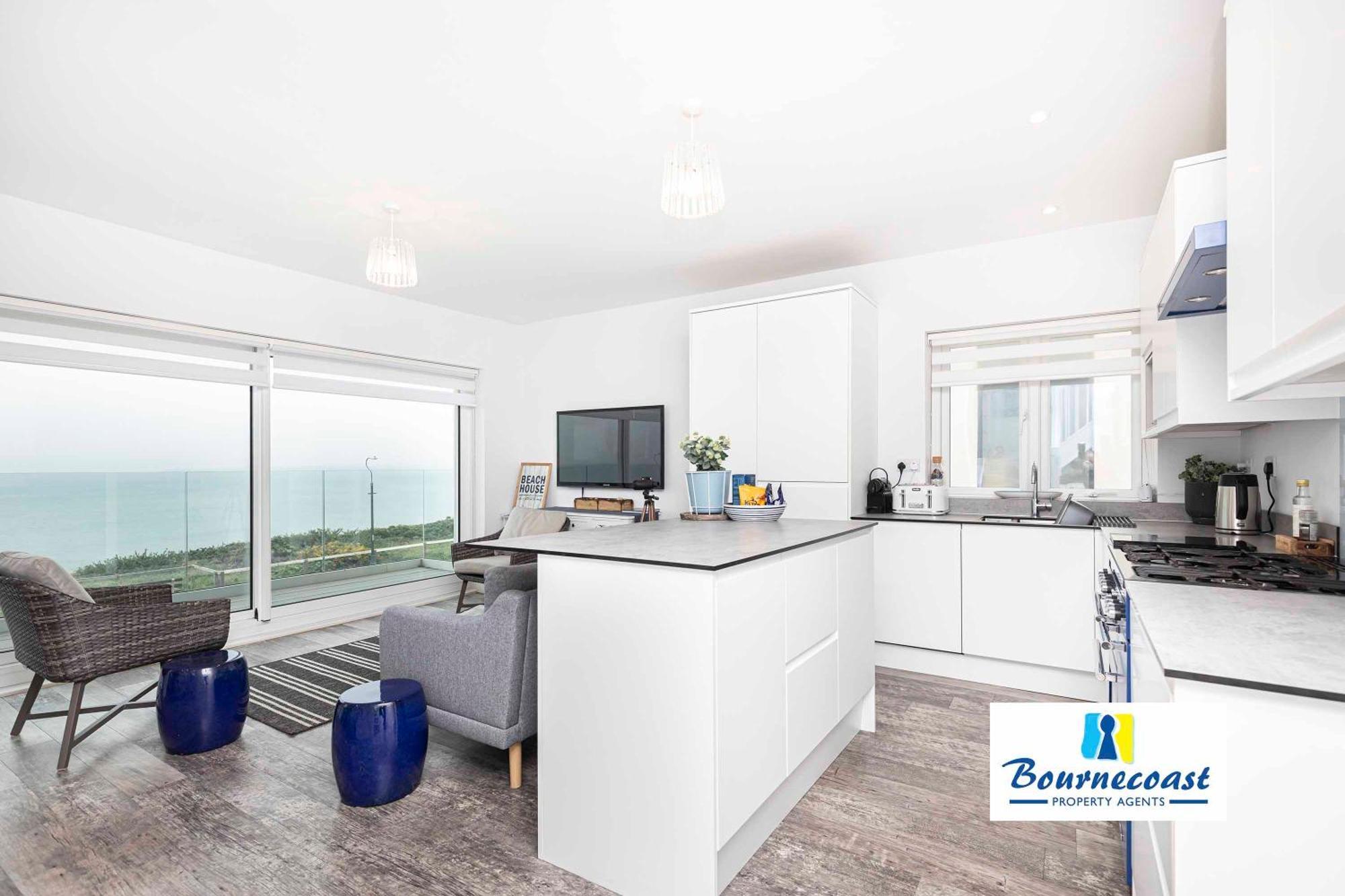 Bournecoast: Modern Flat- Sea Views-fm8497 Apartment Bournemouth