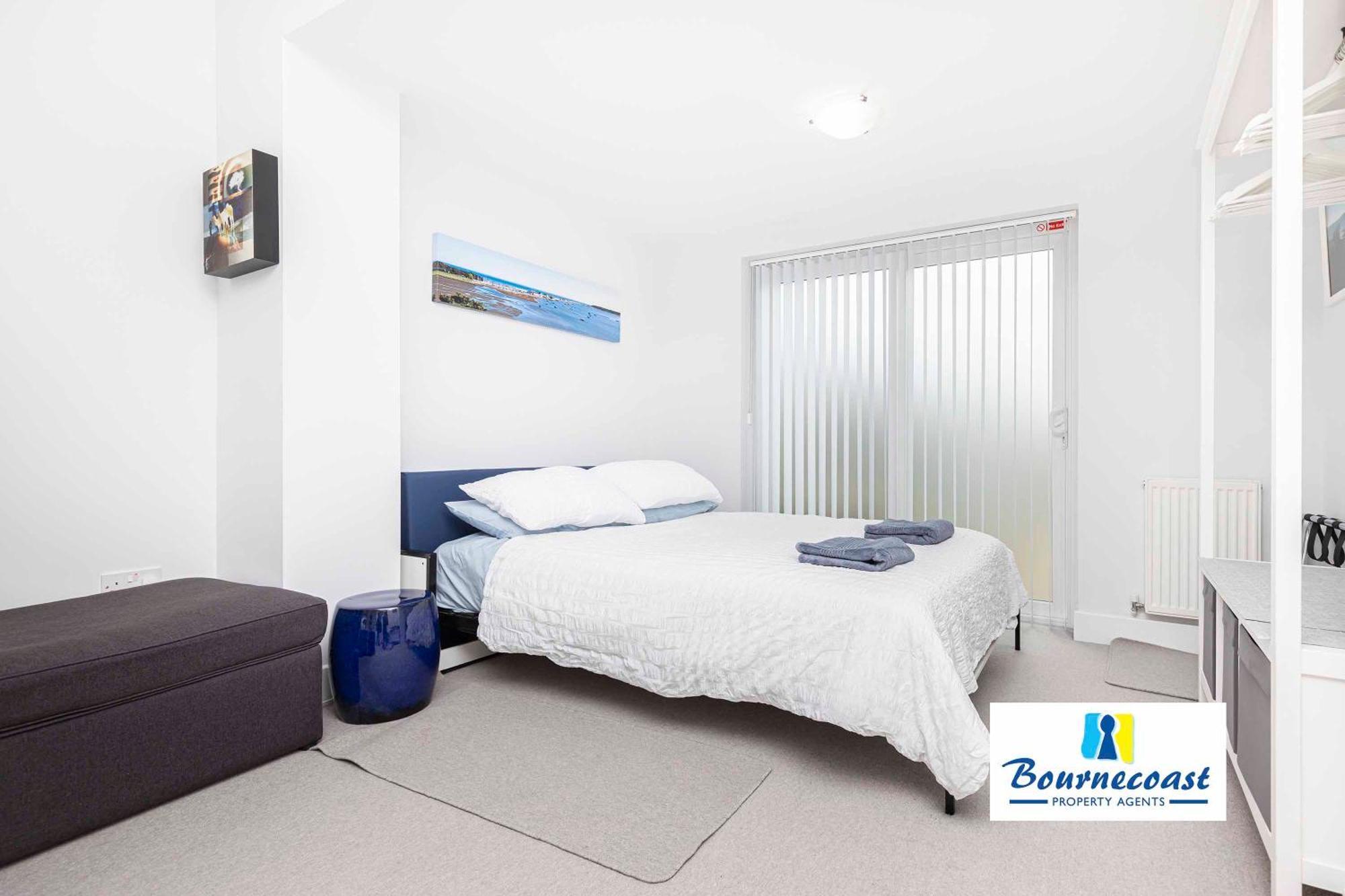 Apartment Bournecoast: Modern Flat- Sea Views-fm6128 Bournemouth