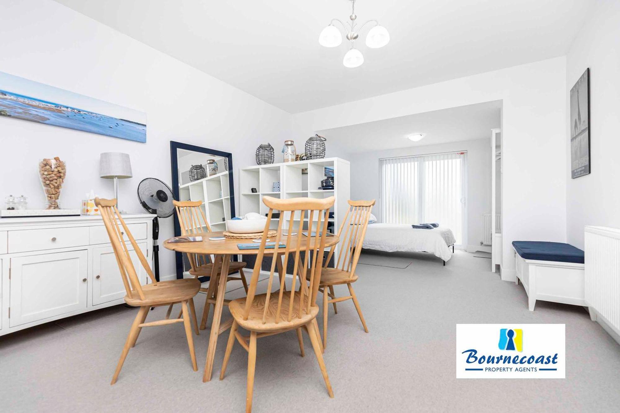 Bournecoast: Modern Flat- Sea Views-fm6128 *
