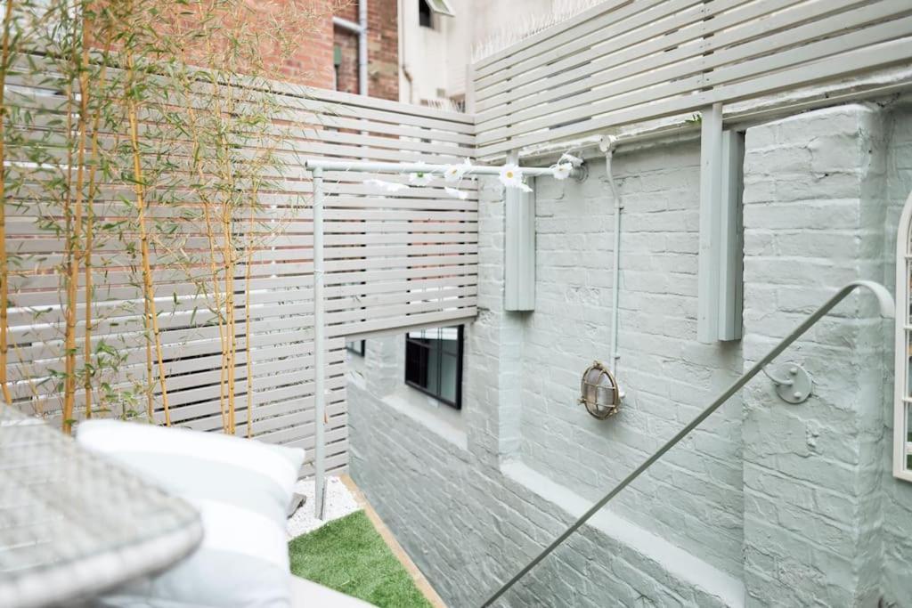 Cute House - 4 Mins Walk