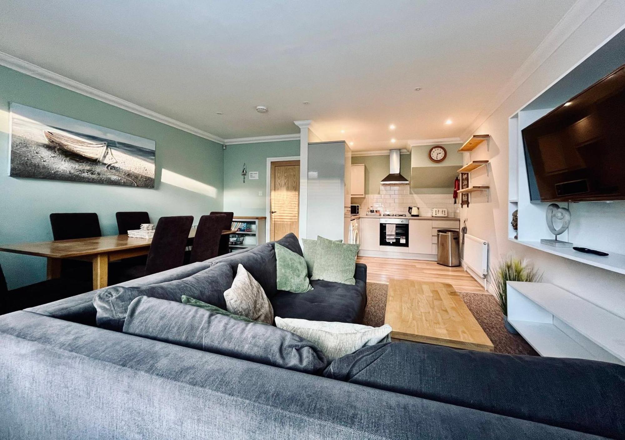The Coastal Escape Holiday home