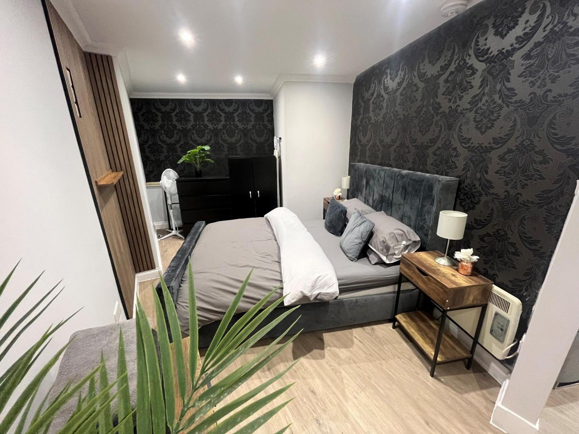 Westhill Road Apartment