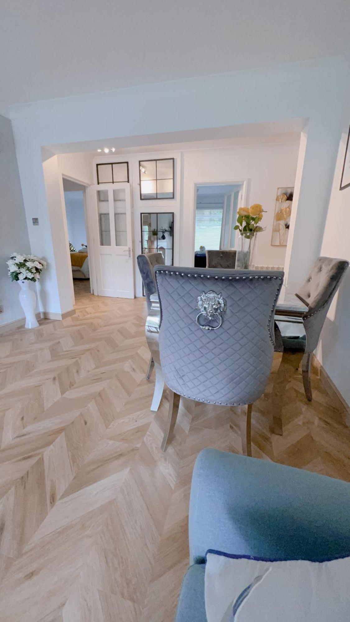 Luxury In *