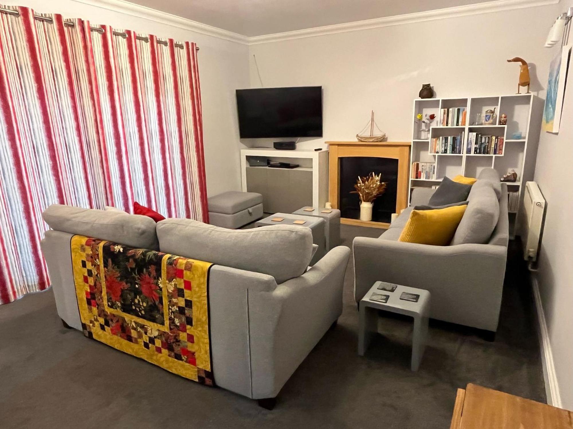 Apartment Rockmount Court *