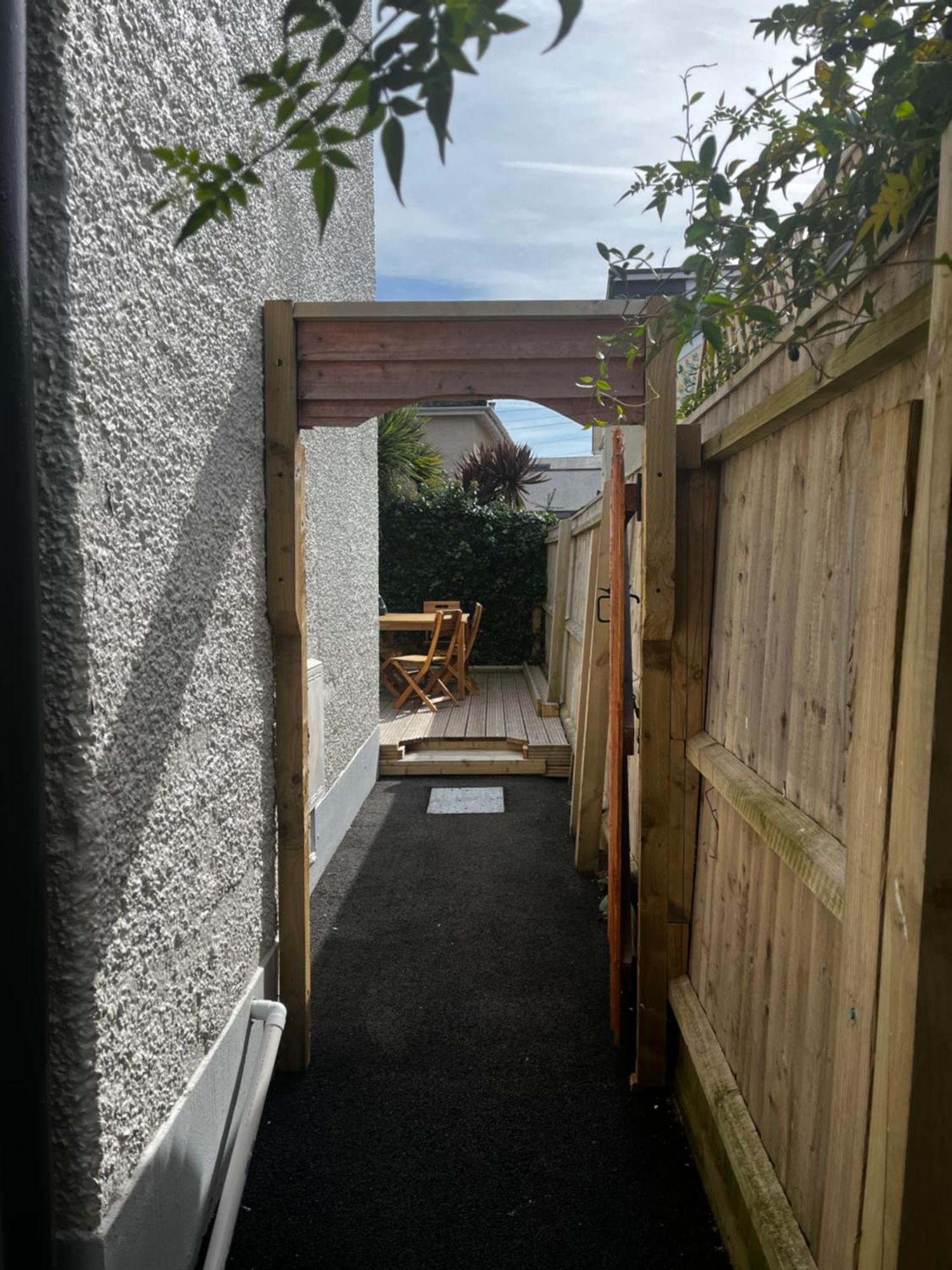Newly Renovated 3 Bedroom Victorian Detached House Holiday home *
