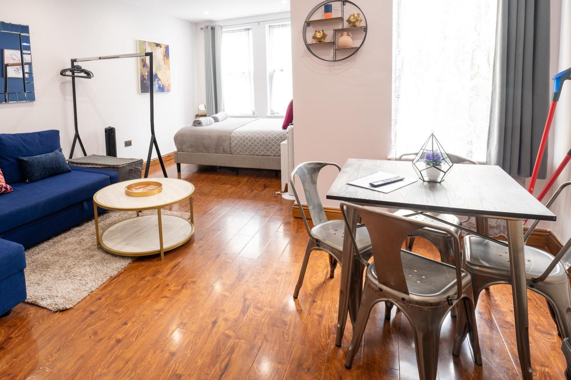 Apartment Reef9 - Modern Flat, 5 Mins From Beach, Centre And International Centre Bournemouth