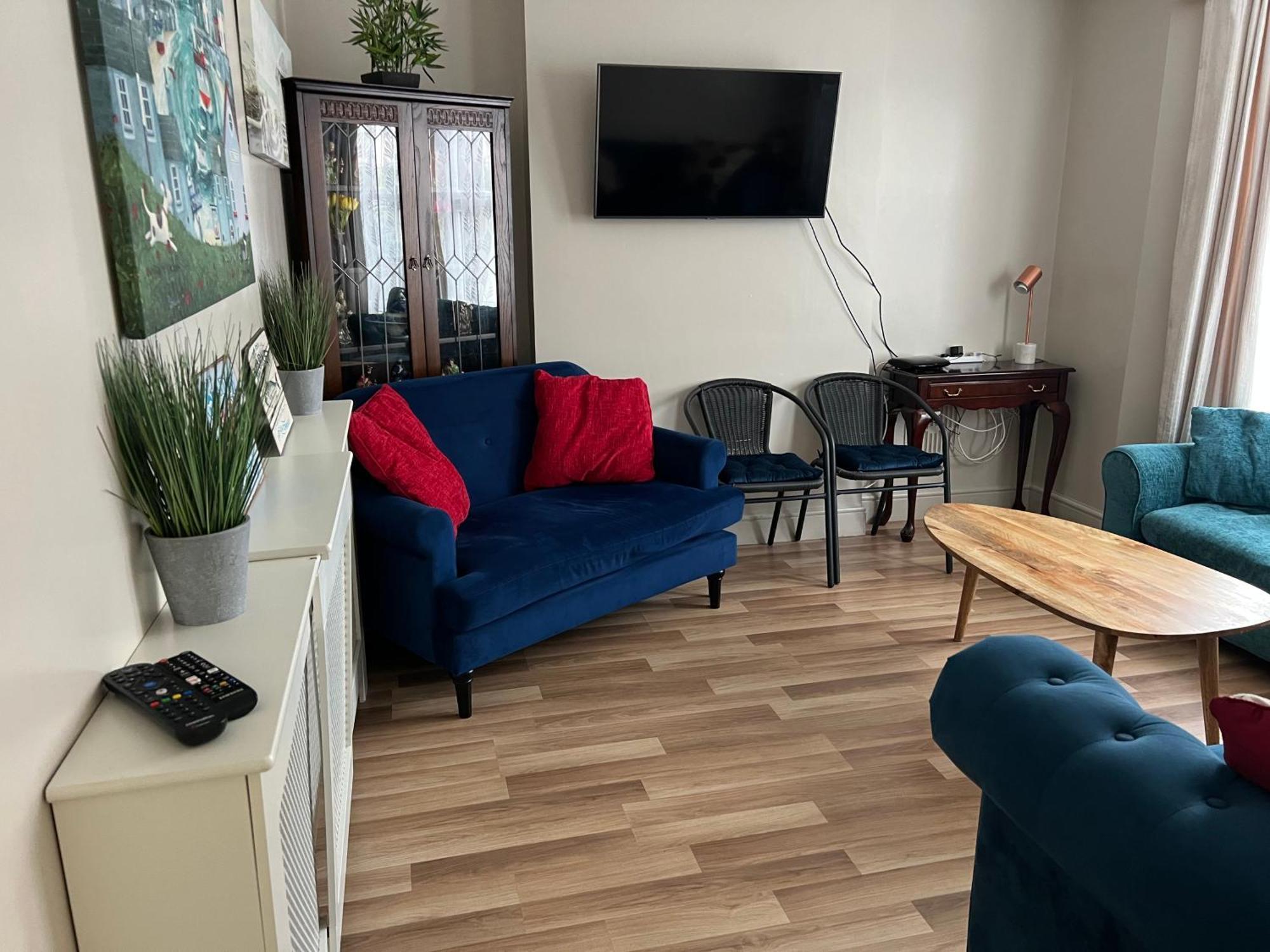 Holiday home Relaxing - 7-10min To Sandy Beach By Car - Private Garden, Parking And Spa Bournemouth